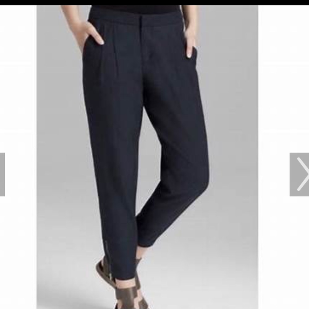 Vince pleated pants